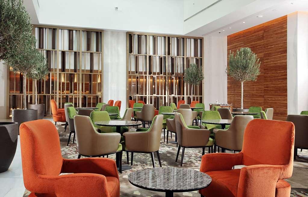 Grand Cosmopolitan Hotel Dubai Restaurant photo